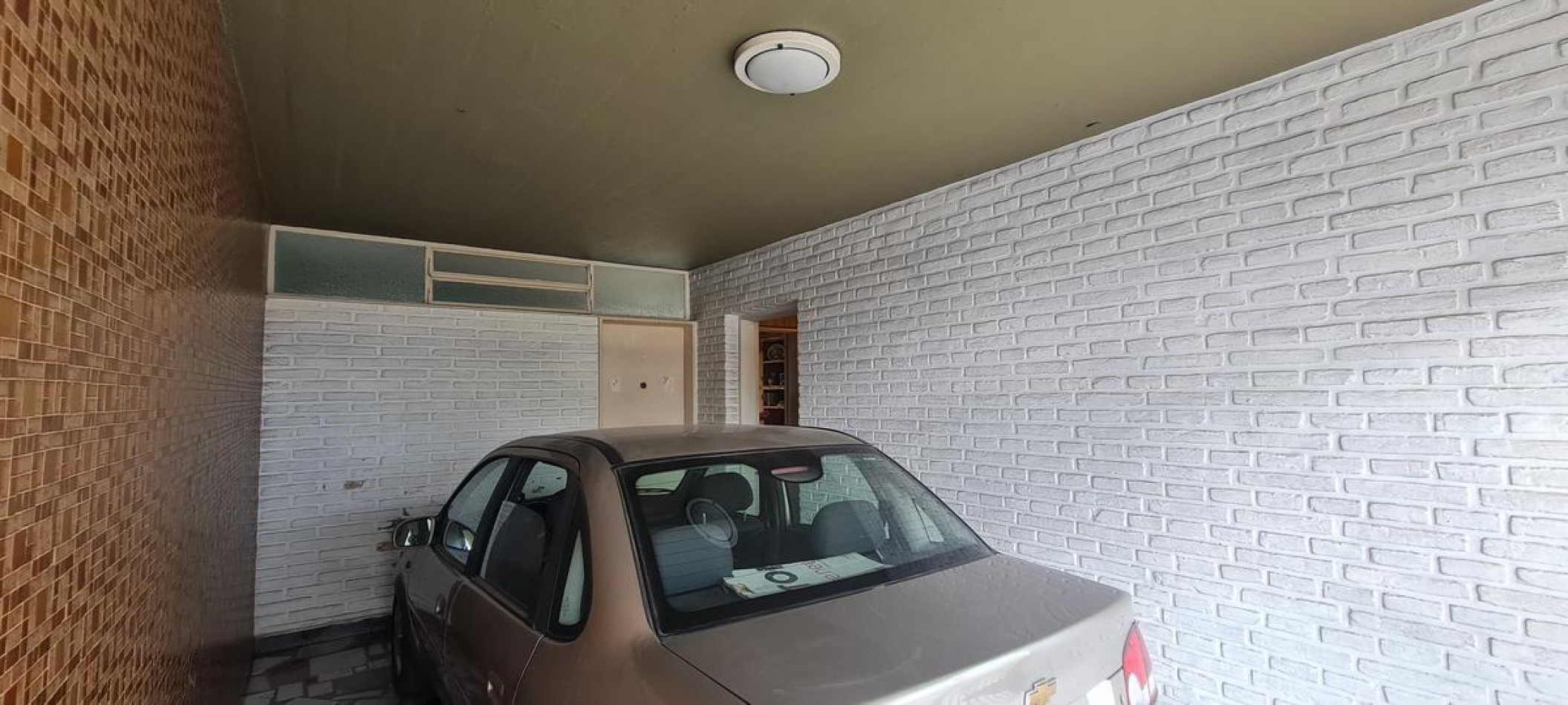 CASA en Av. Mate de Luna 2575