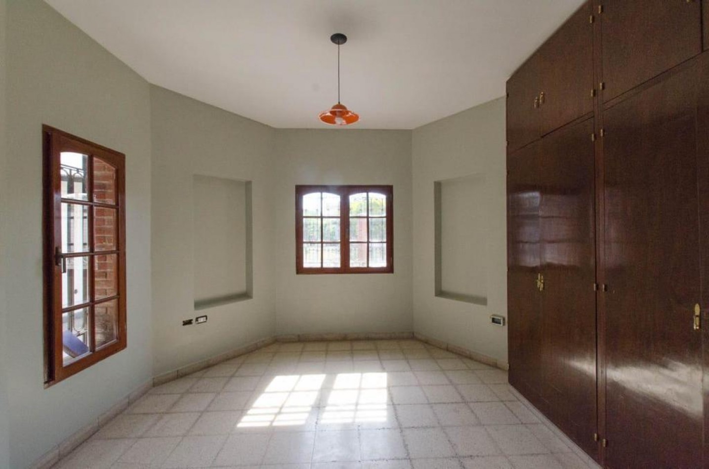 CASA REMODELADA - Zona Norte