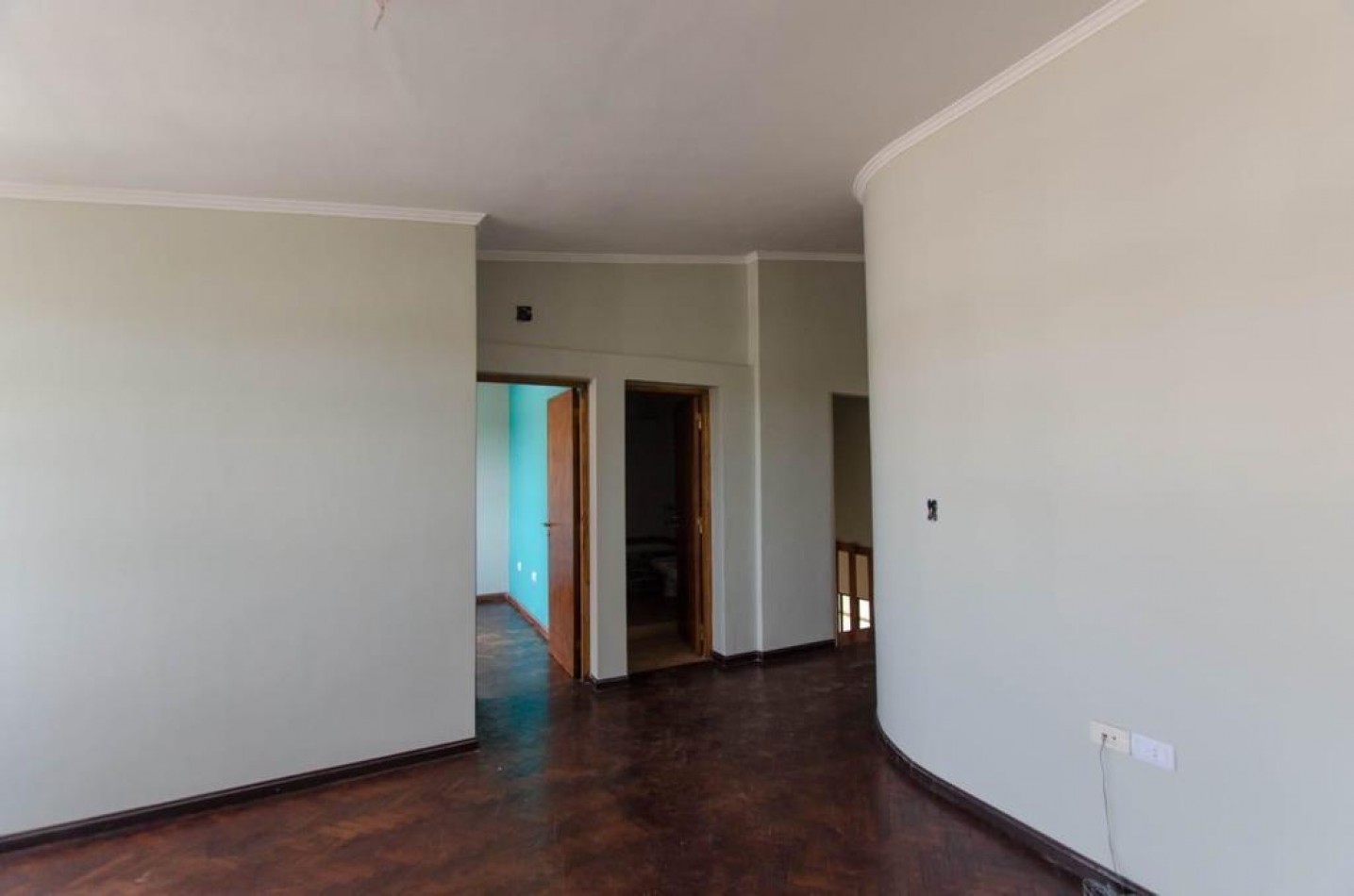 CASA REMODELADA - Zona Norte
