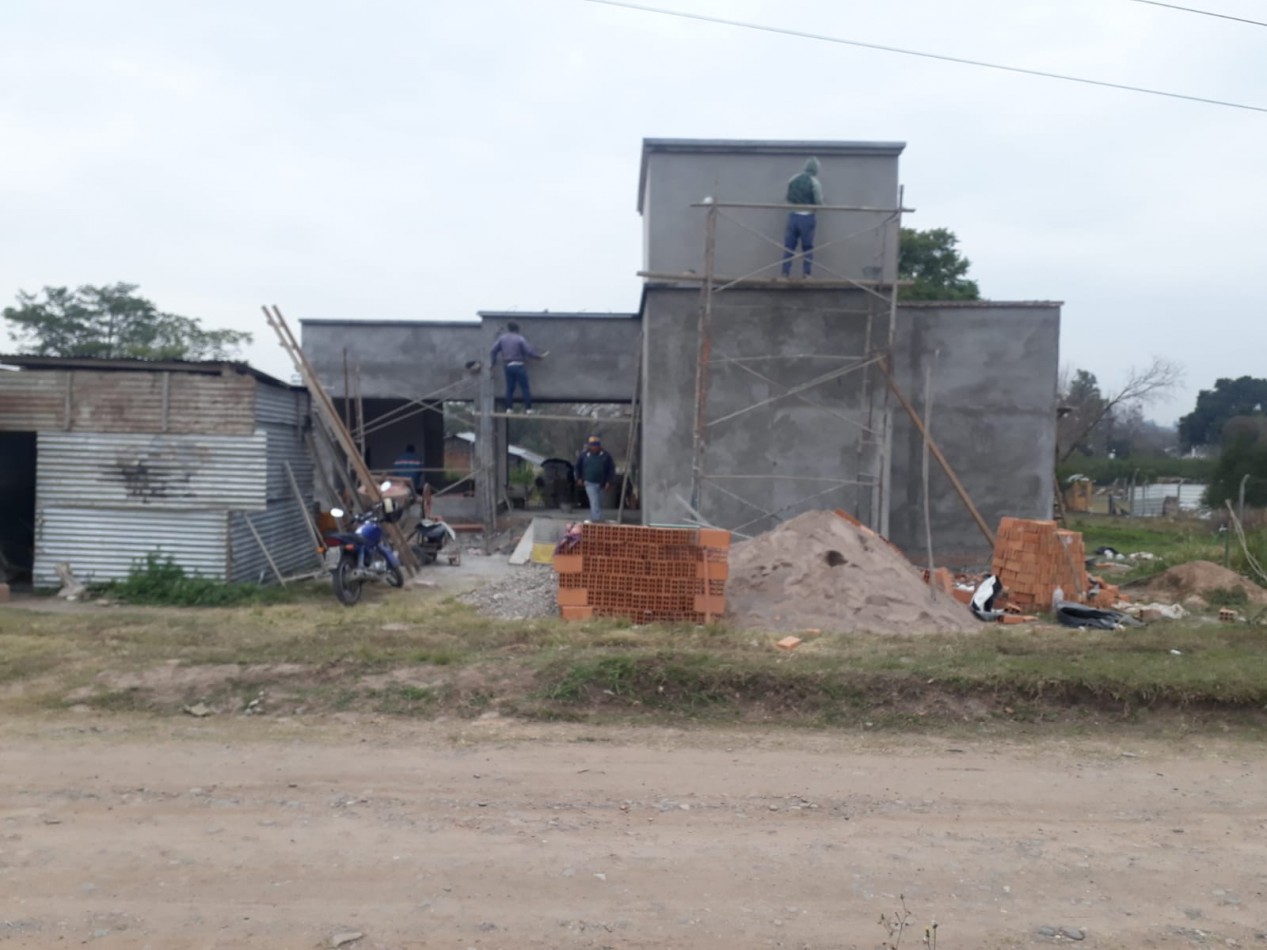 CASA A ESTRENAR B° LAGAR DE LOS NOGALES (EXCELENTE UBICACION)
