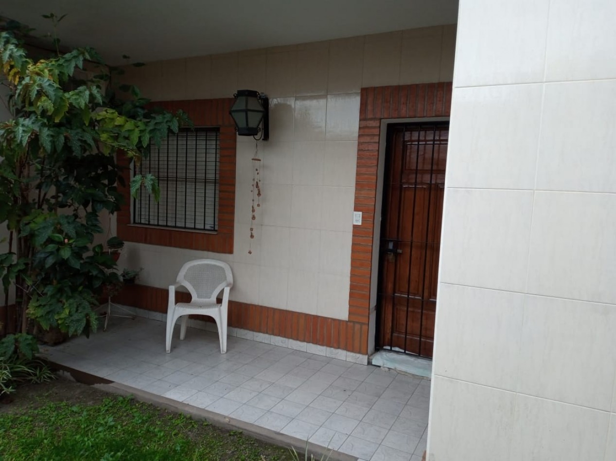 AV ROCA 1100
