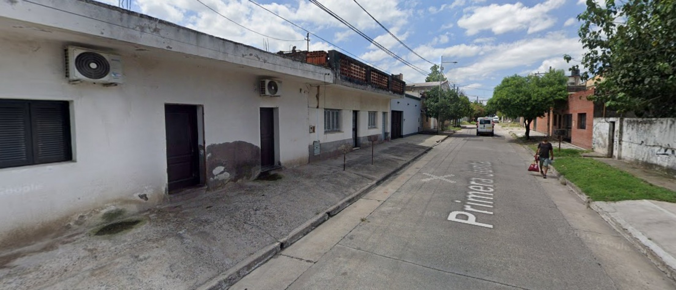 VIVIENDA EN PJE PRIMERA JUNTA 1135